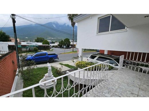 ‏בתי יוקרה ב  מונטריי, Monterrey