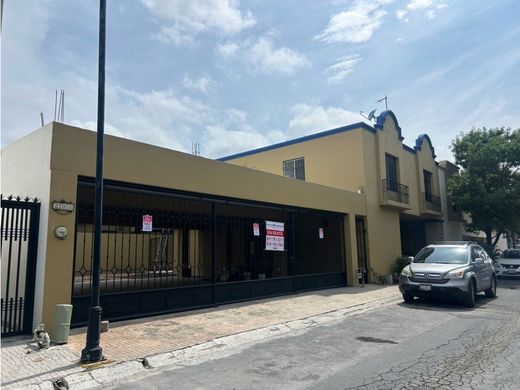 Элитный дом, San Nicolás de los Garza, Estado de Nuevo León