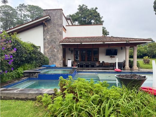 Элитный дом, Валье-де-Браво, Valle de Bravo