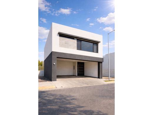 Luxury home in Monterrey, Nuevo León