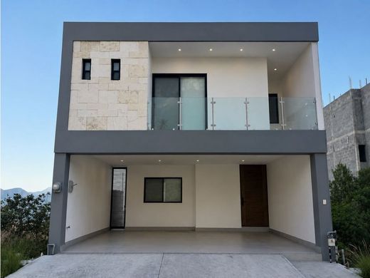 Luxury home in Monterrey, Nuevo León