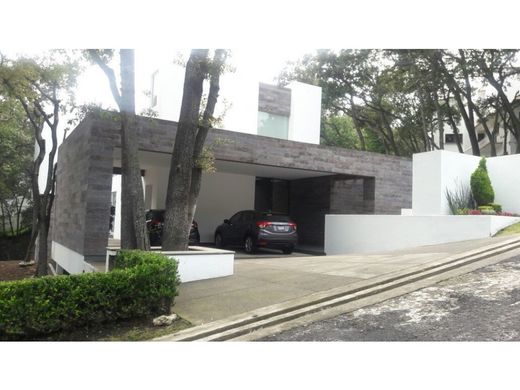 Luxury home in Ciudad López Mateos, Atizapán de Zaragoza