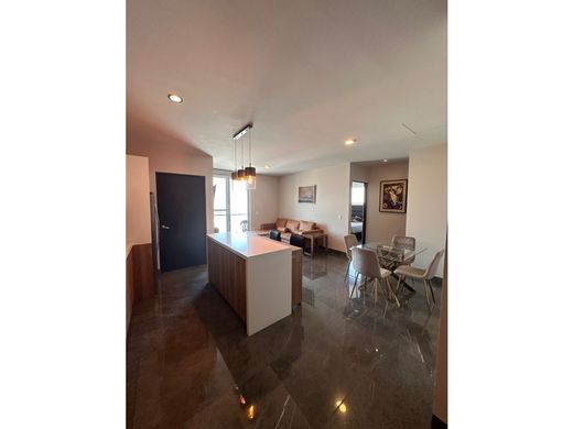 Apartment / Etagenwohnung in Monterrey, Nuevo León