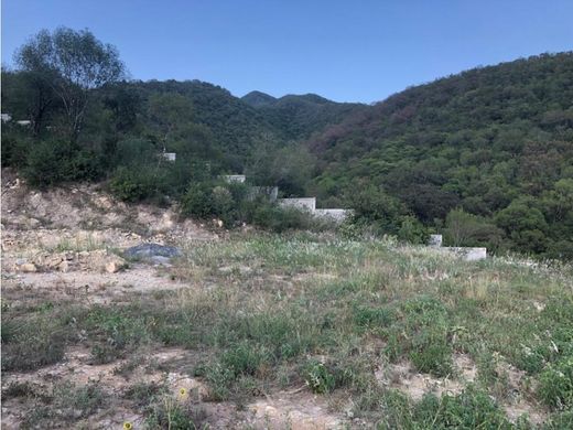 Terreno a Santiago, Nuevo León