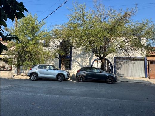 ‏בתי יוקרה ב  Guadalupe, Estado de Nuevo León