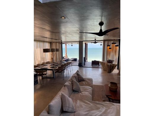 Luxury home in Lázaro Cárdenas, Othón P. Blanco