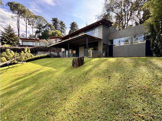 Luxury home in Valle de Bravo, Estado de México