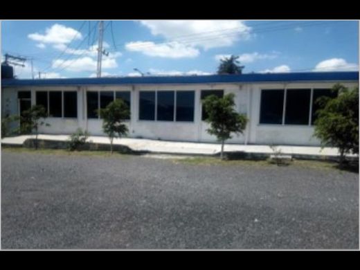 Terreno - Tlalnepantla, Tlalnepantla de Baz