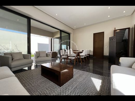 Luxus-Haus in San Pedro, China