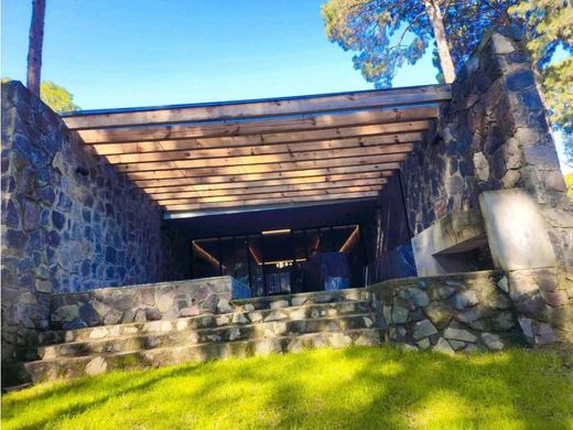 Luxus-Haus in Valle de Bravo, México (Bundesstaat)