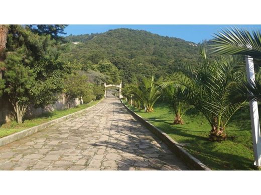 Terreno - Huixquilucan, México (estado)