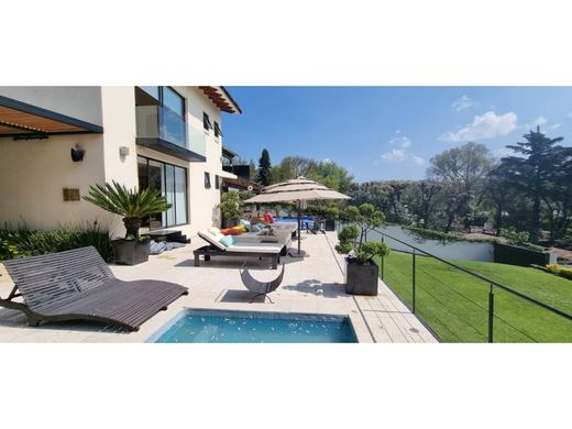 منزل ﻓﻲ Valle de Bravo, Estado de México