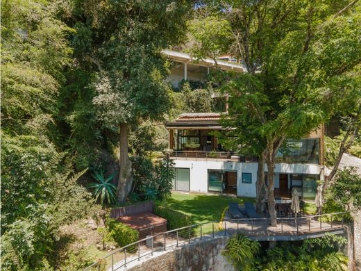 公寓楼  Valle de Bravo, 墨西哥州