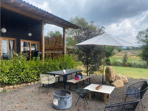 Chalet in Valle de Bravo, Estado de México