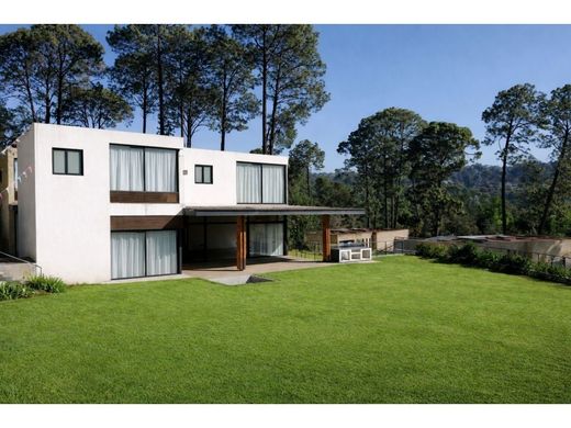 Complexes résidentiels à Valle de Bravo, Estado de México