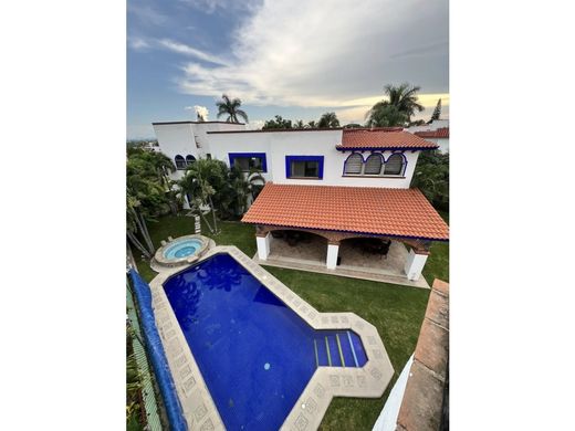 Luxury home in Atlatlahucan, Morelos