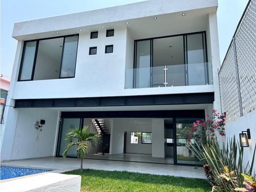 Luxury home in Cuernavaca, Morelos