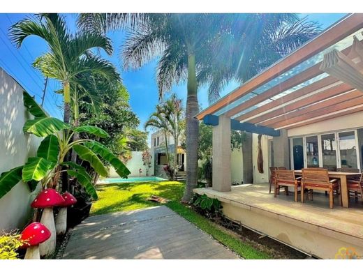Luxe woning in Cuernavaca, Morelos