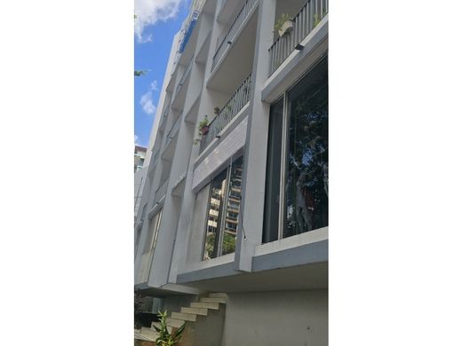 Residential complexes in El Cangrejo, Distrito de Panamá