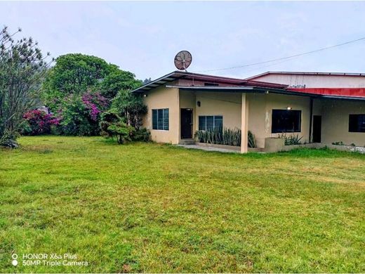 Luxury home in Boquete, Distrito de Boquete