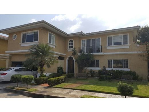 Luxury home in Panama City, Distrito de Panamá