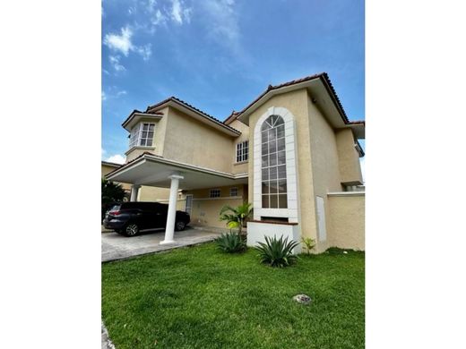 Πολυτελή κατοικία σε Ancón, Distrito de Panamá