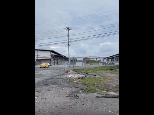 Terreno a Las Mañanitas, Distrito de Panamá