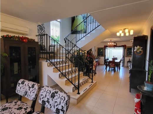 Luxury home in San Miguelito, Distrito San Miguelito