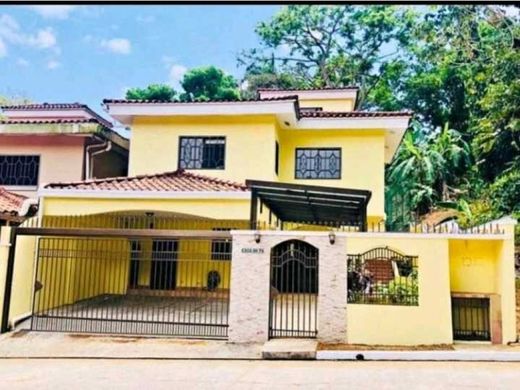 Casa de lujo en Ancón, Distrito de Panamá