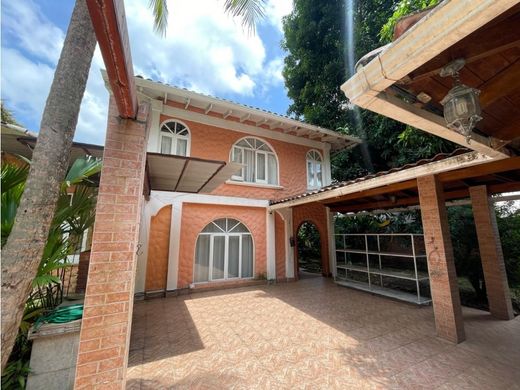 Luxury home in Carrasquilla, Distrito de Panamá