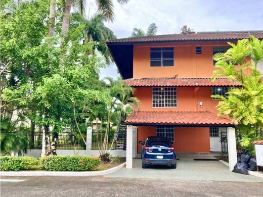 Maison de luxe à Panamá, Distrito de Panamá