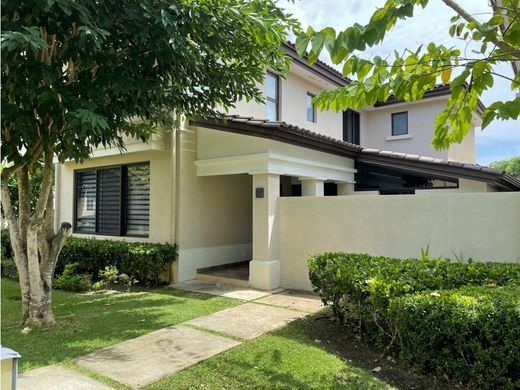 Πολυτελή κατοικία σε Arraiján, Distrito Arraiján