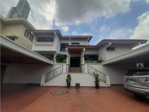 Luxury home in Bella Vista, Distrito de Donoso
