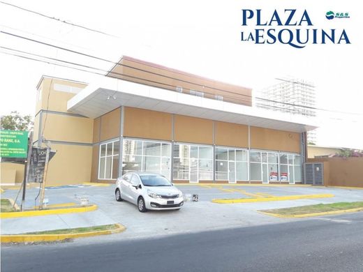 Residential complexes in Parque Lefevre, Distrito de Panamá