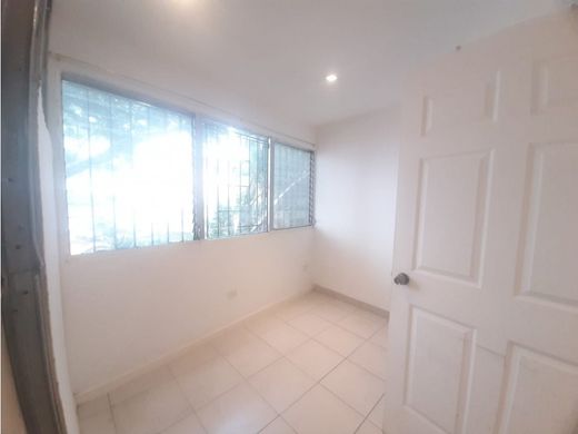 办公室  Bella Vista, Distrito de Donoso