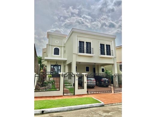 Casa di lusso a San Miguelito, Distrito San Miguelito