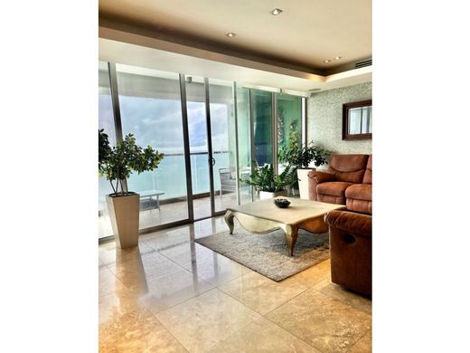 Daire Bella Vista, Distrito de Donoso