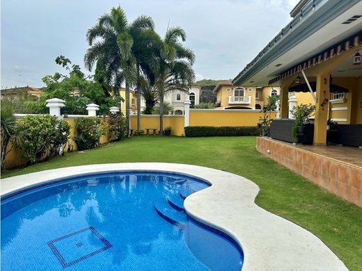 Casa di lusso a San Miguelito, Distrito San Miguelito