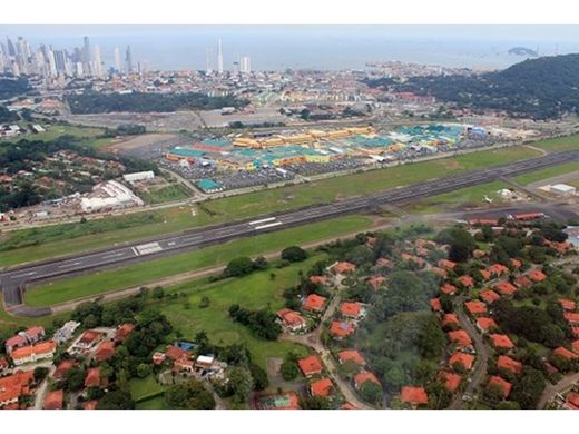 Участок, Панама, Distrito de Panamá
