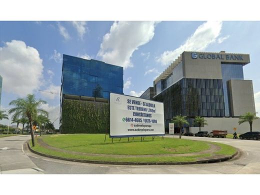 Terreno en Juan Díaz, Distrito de Antón