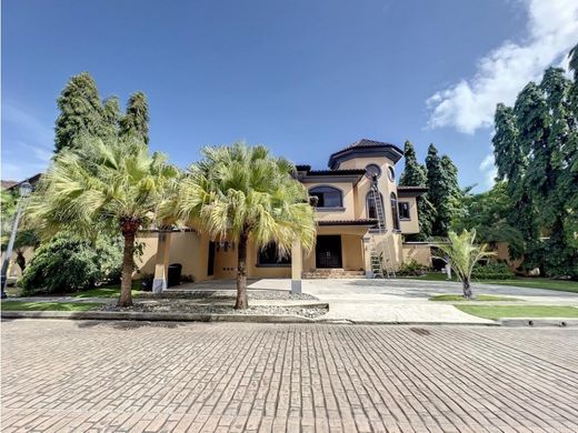 Luxury home in Juan Díaz, Distrito de Antón