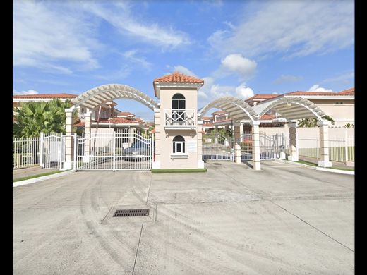 Casa di lusso a San Miguelito, Distrito San Miguelito