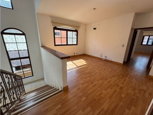 Luxus-Haus in Juan Díaz, Distrito de Antón