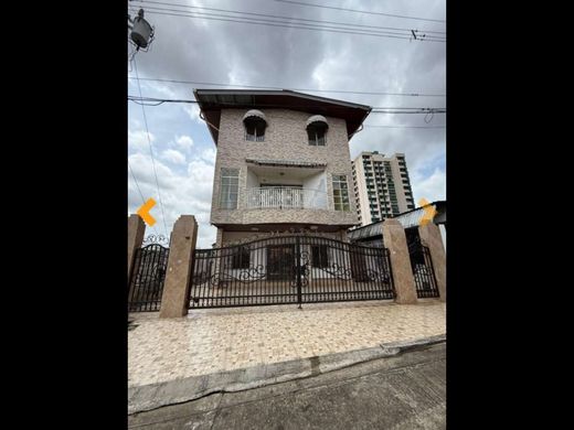 Betania, Distrito de Panamáの高級住宅