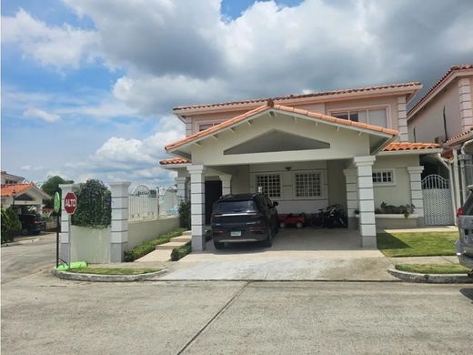 Casa di lusso a San Miguelito, Distrito San Miguelito