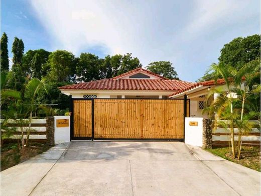 Casa de luxo - Agua Blanca, Distrito de Soná
