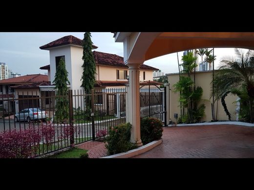 Luxury home in Pueblo Nuevo, Distrito de Panamá