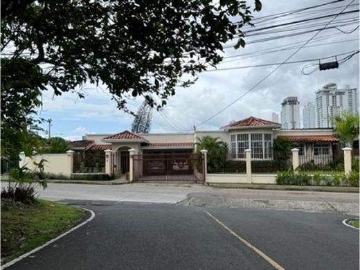 Luksusowy dom w San Francisco, Distrito de San Francisco