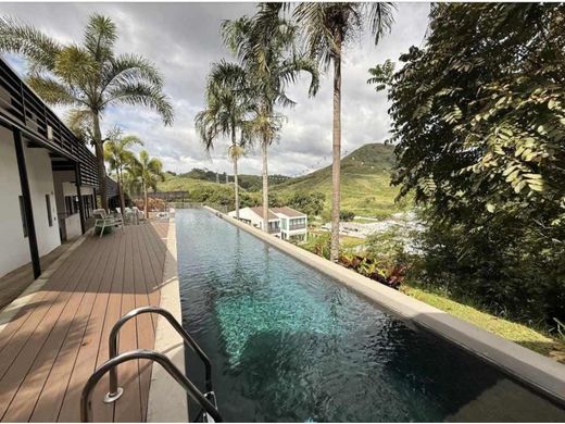 Casa di lusso a San Miguelito, Distrito San Miguelito