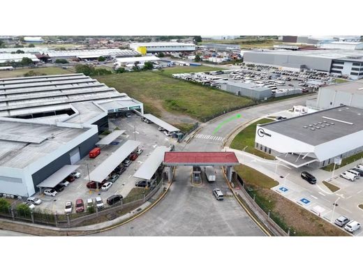 Terreno a Tocumen, Distrito de Panamá